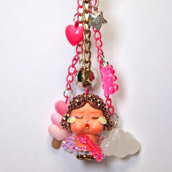 Bedazzled Mini Crying for Love Keychain/Charm - Picture 1 of 3